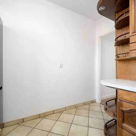 Bright & Spacious For 6 People With The River View By Reenters * Wrocław