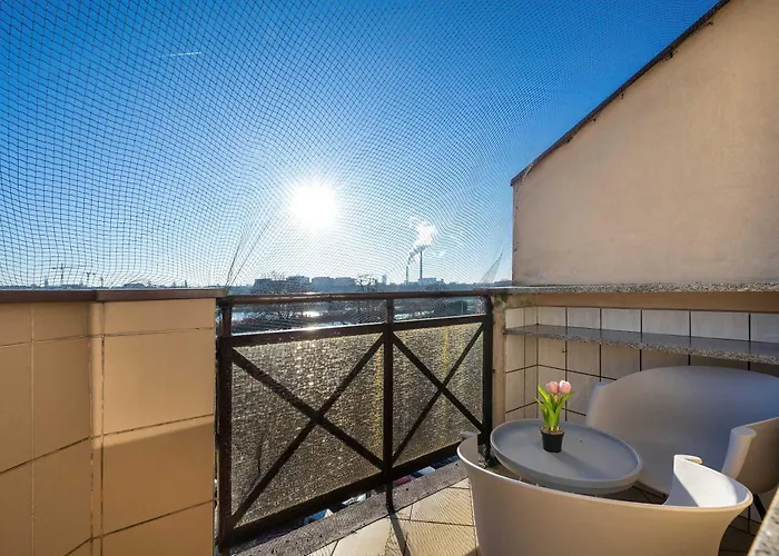 Appartement Bright & Spacious For 6 People With The River View By Reenters