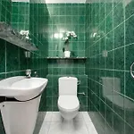 شقة Bright & Spacious For 6 People With The River View By Reenters فروتسواف