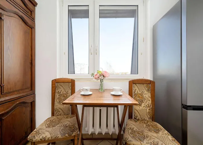 Bright & Spacious For 6 People With The River View By Reenters Appartamento Breslavia